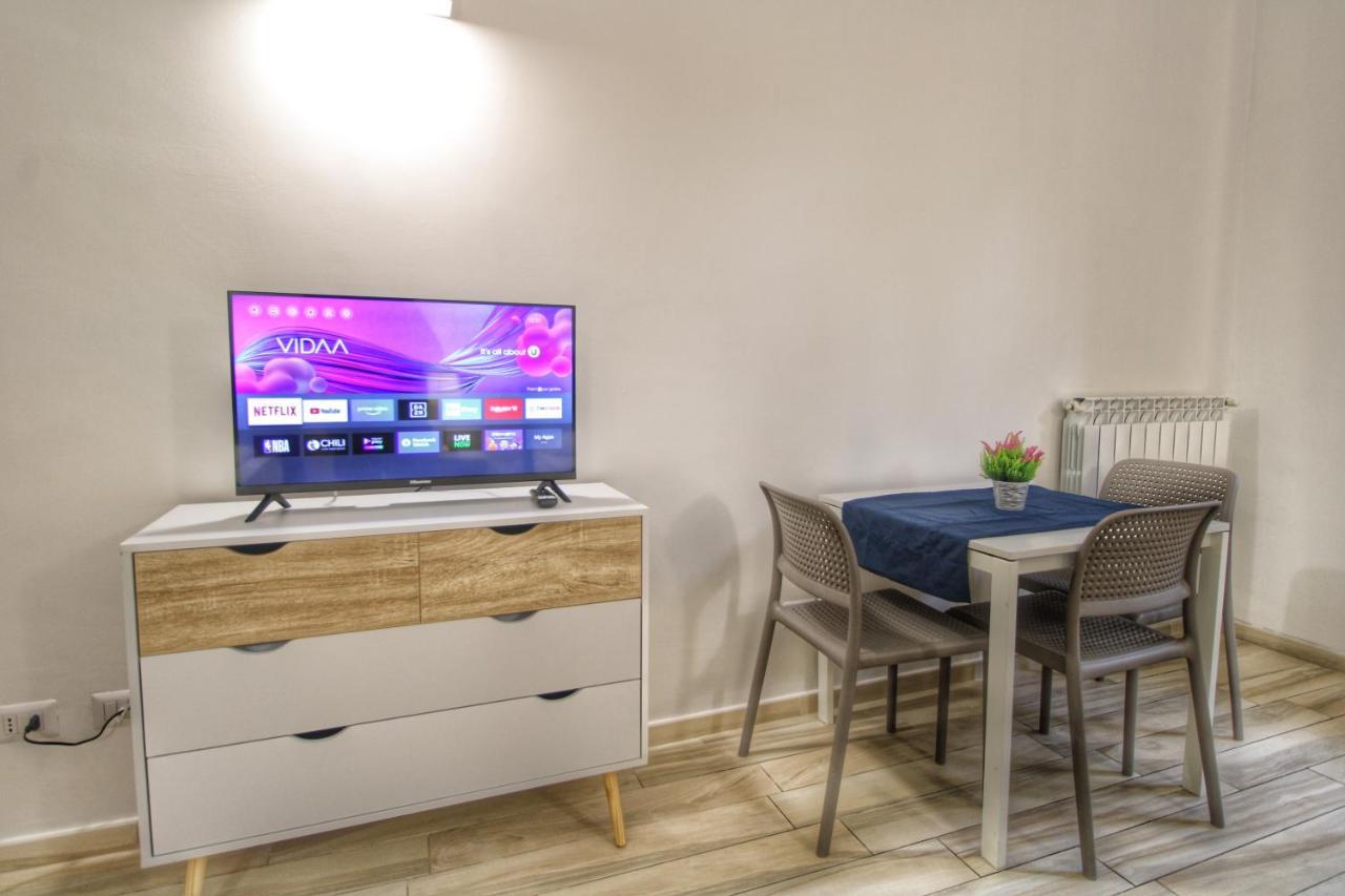 רומא Dalmati House San Lorenzo מראה חיצוני תמונה