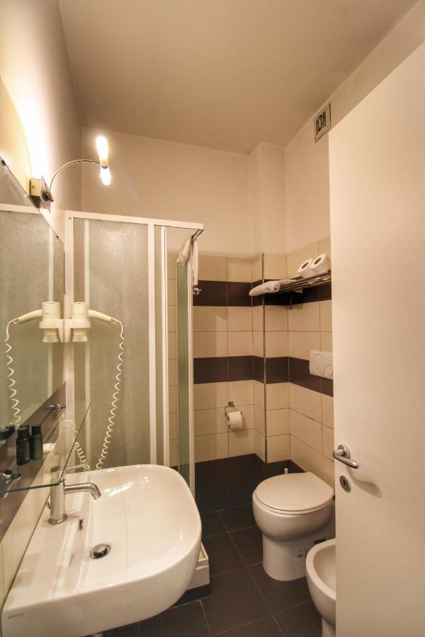 רומא Dalmati House San Lorenzo מראה חיצוני תמונה